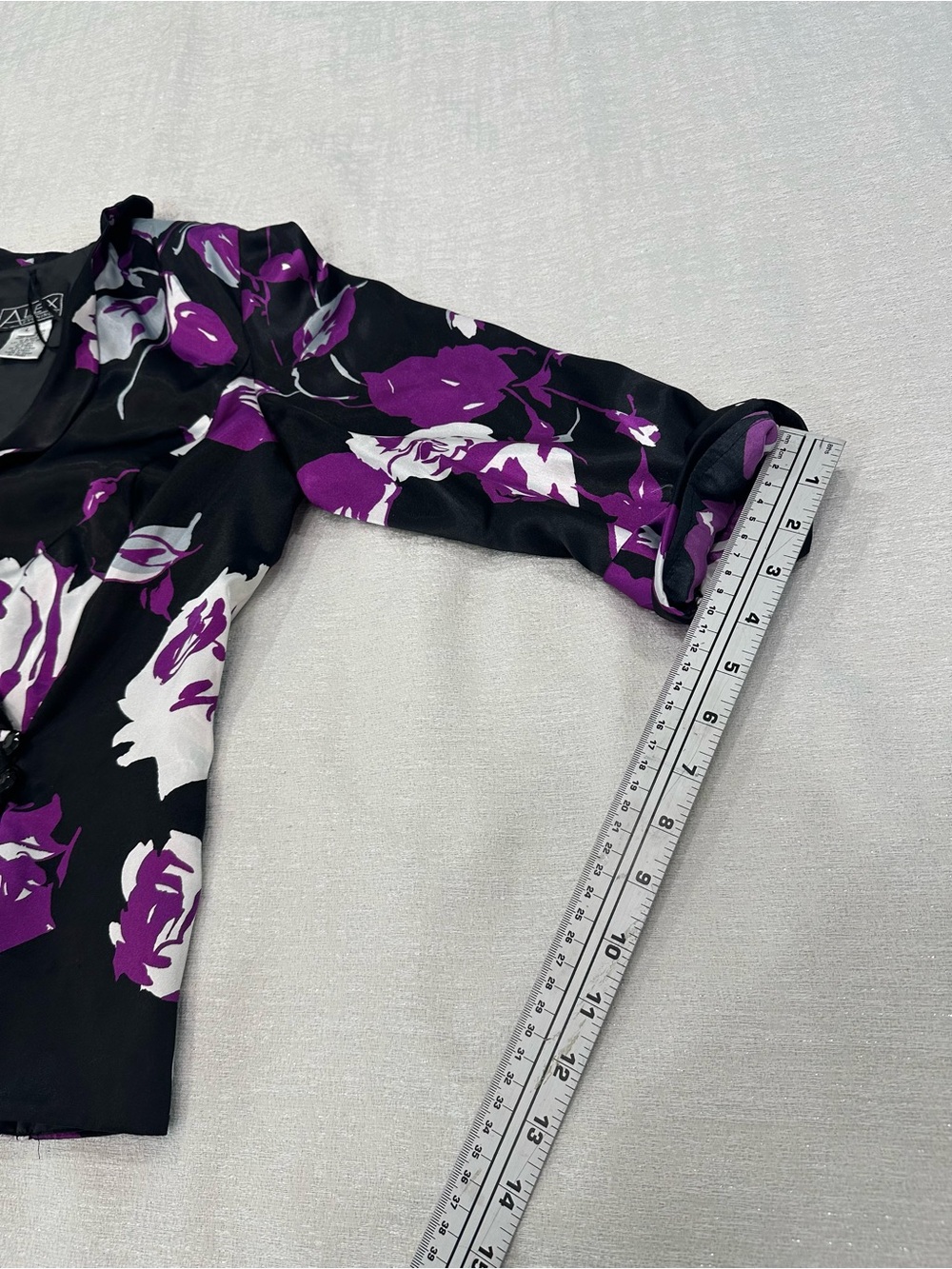 Alex Evenings Floral Satin Faux-Wrap Blouse Jacket Portrait Collar Purple Black - Picture 11 of 15